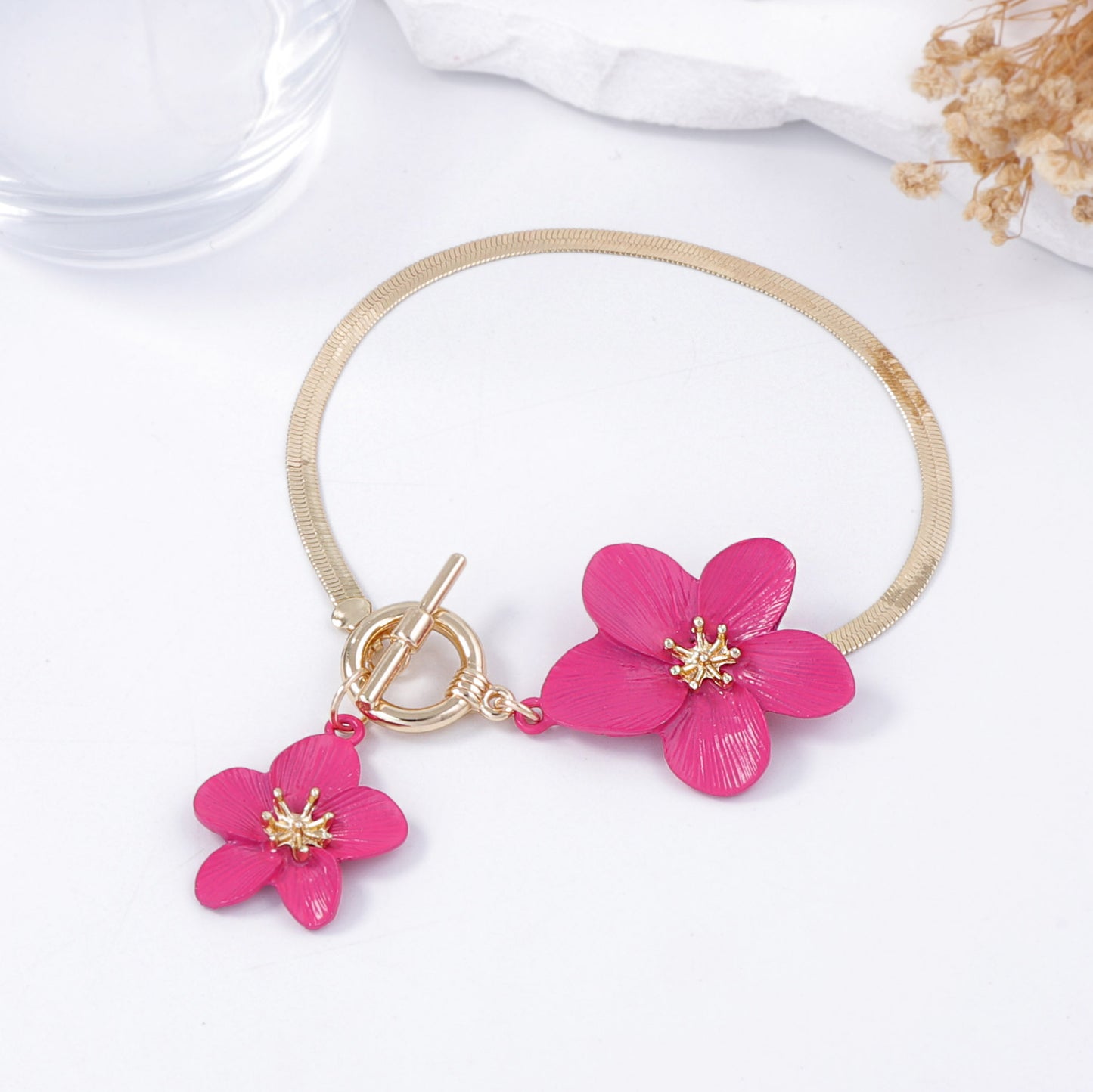 Upea Nilkkakoru päivittäiseen käyttöön