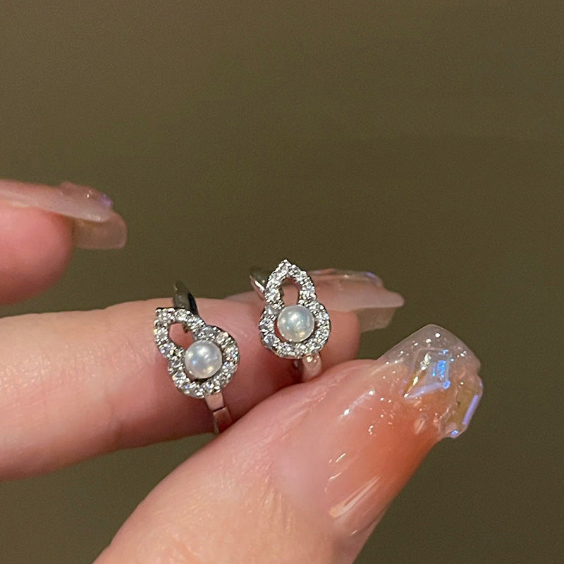 Elegantti Koru jokaiseen tilaisuuteen