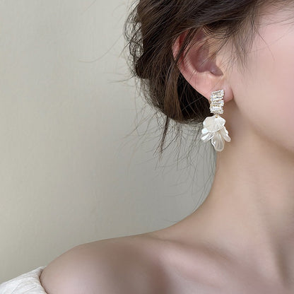 Käsintehty vintage Korvarengas