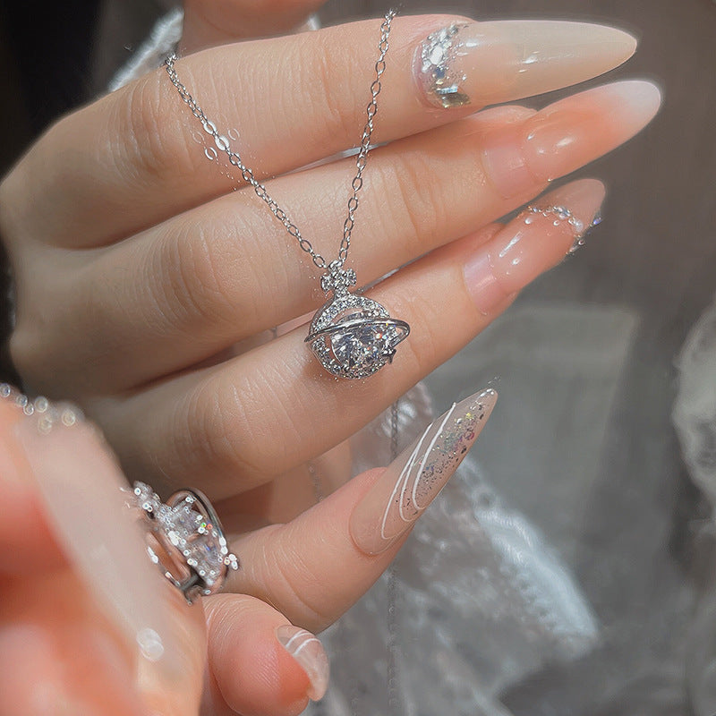 Herkkä käsityö Koru