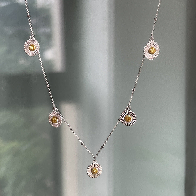 Klassinen Koru ajattomalla viehätyksellä