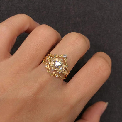 Elegantti Sormus jokaiseen tilaisuuteen