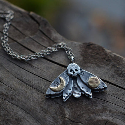 Käsintehty vintage Kaulakoru