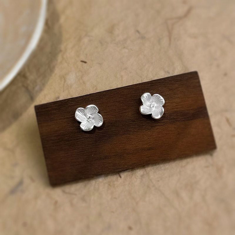 Käsintehty vintage Koru