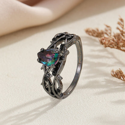 Kaunis Sormus ainutlaatuisella tyylillä