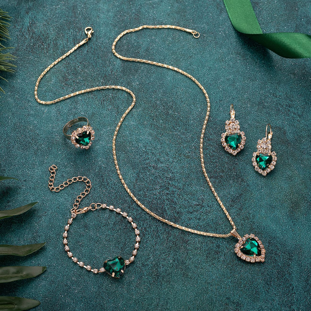 Upea Kaulakoru päivittäiseen käyttöön