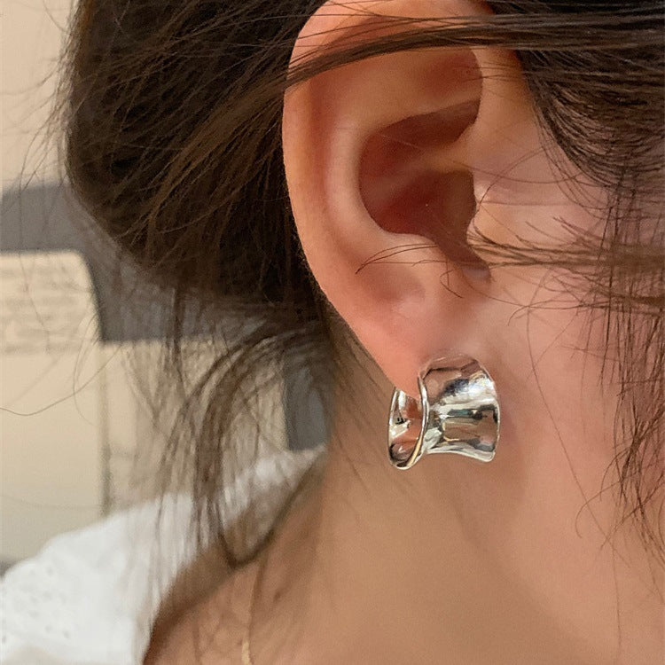 Hurmaava Korvarengas jokaiseen tilaisuuteen