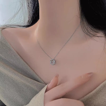 Käsintehty vintage Kaulakoru