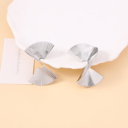 Käsintehty vintage Korvarengas