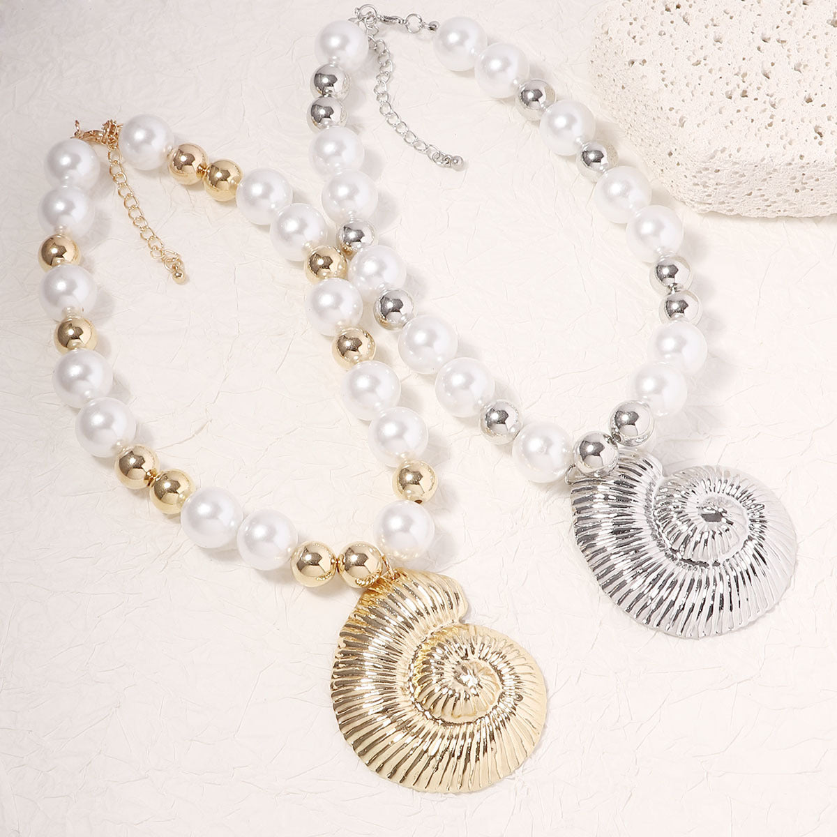 Elegantti Helmi Ketju jokaiseen tilaisuuteen