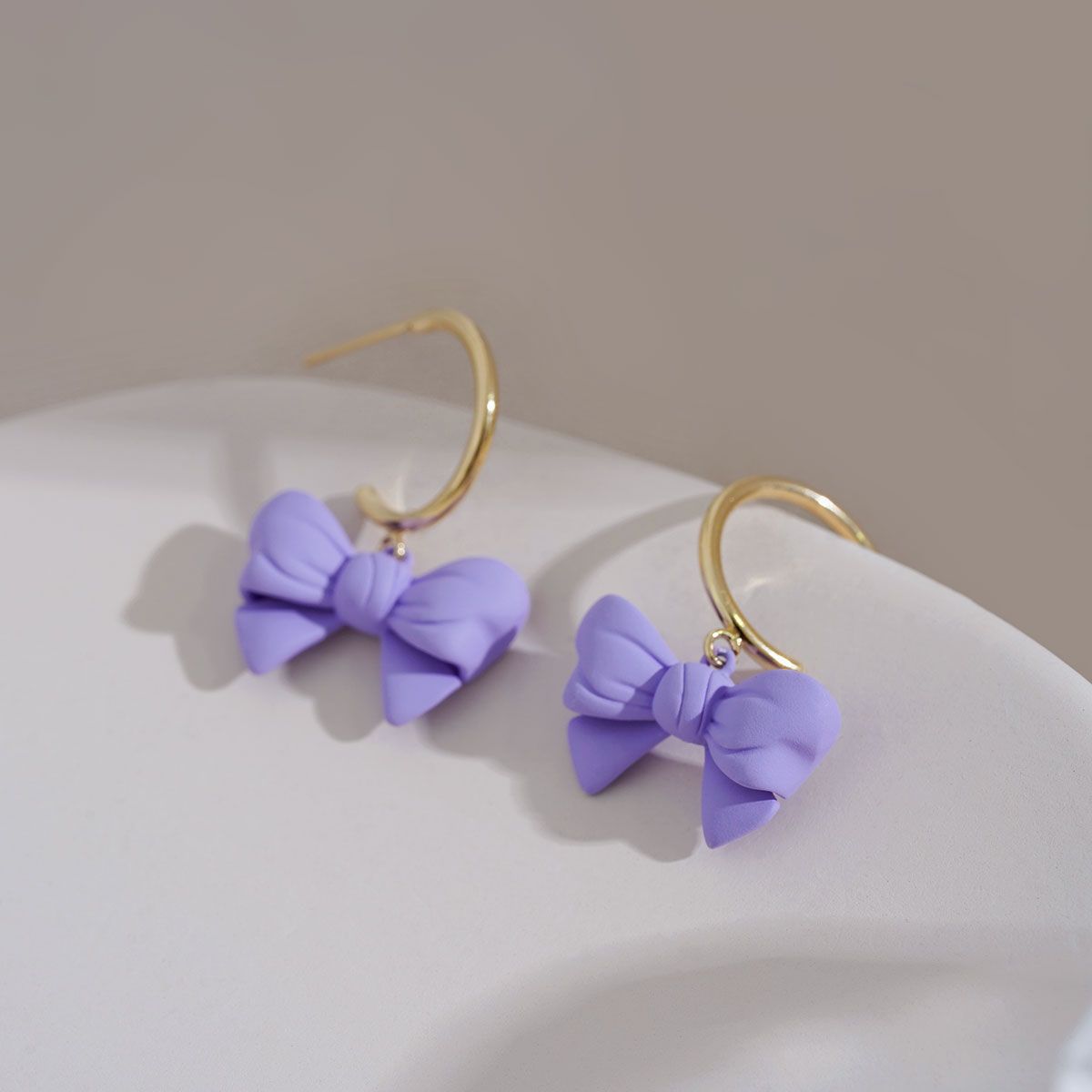 Hurmaava Korvarengas jokaiseen tilaisuuteen