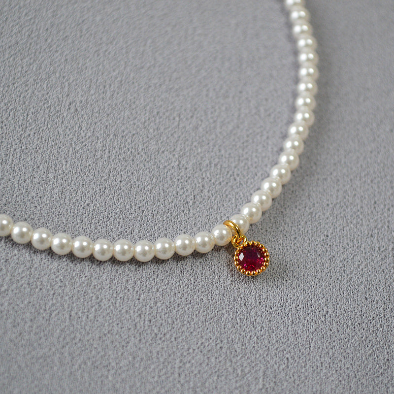 Kaunis Helmi Kaulakoru ainutlaatuisella tyylillä