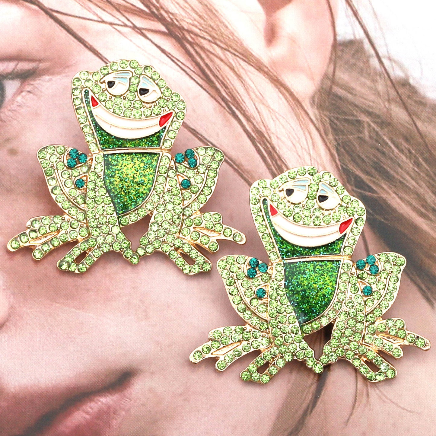 Käsintehty vintage Korvarengas