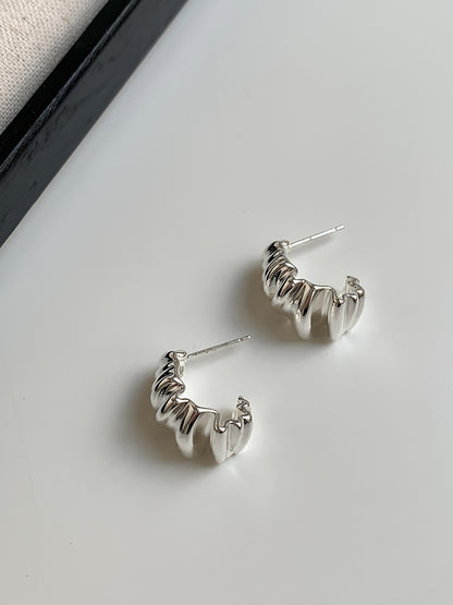 Käsintehty vintage Korvarengas