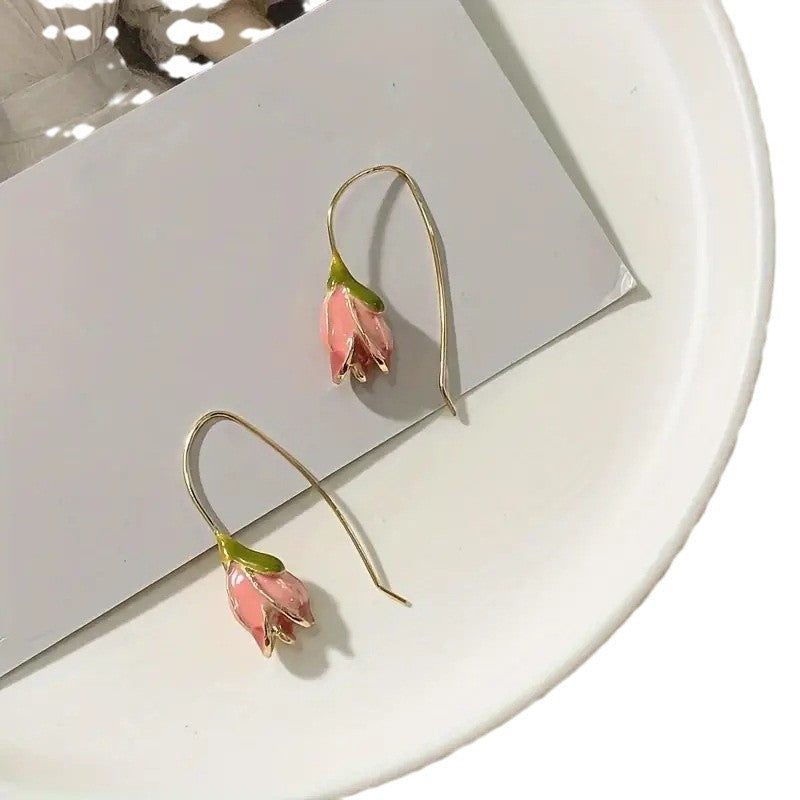 Kaunis Sormus ainutlaatuisella tyylillä