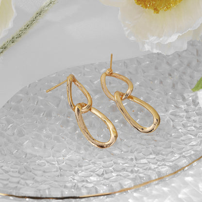 Hurmaava Kulta Korvarengas jokaiseen tilaisuuteen