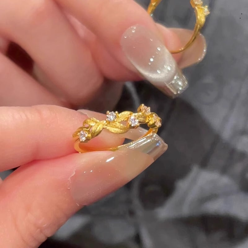 Elegantti Kulta Sormus jokaiseen tilaisuuteen