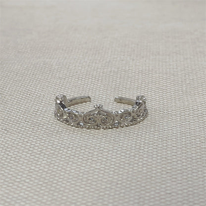 Hurmaava Sormus jokaiseen tilaisuuteen