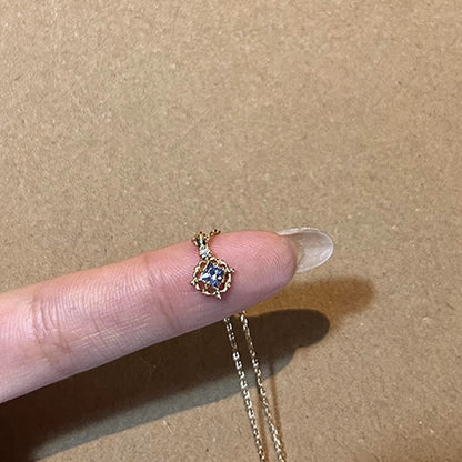 Elegantti Koru jokaiseen tilaisuuteen