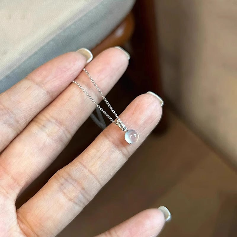 Kaunis Helmi Kaulakoru ainutlaatuisella tyylillä