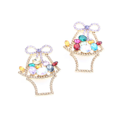 Kaunis Korvarengas ainutlaatuisella tyylillä