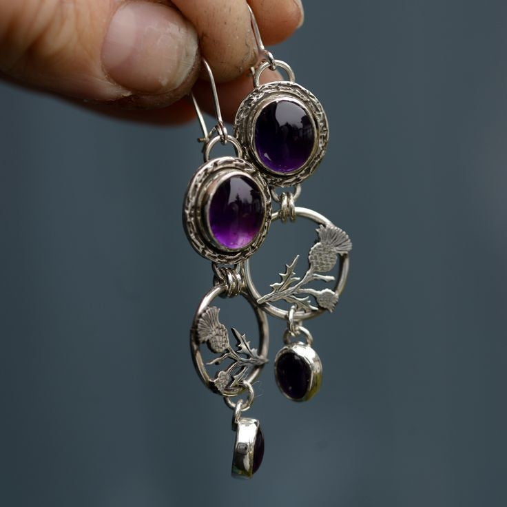 Kaunis Korvarengas ainutlaatuisella tyylillä