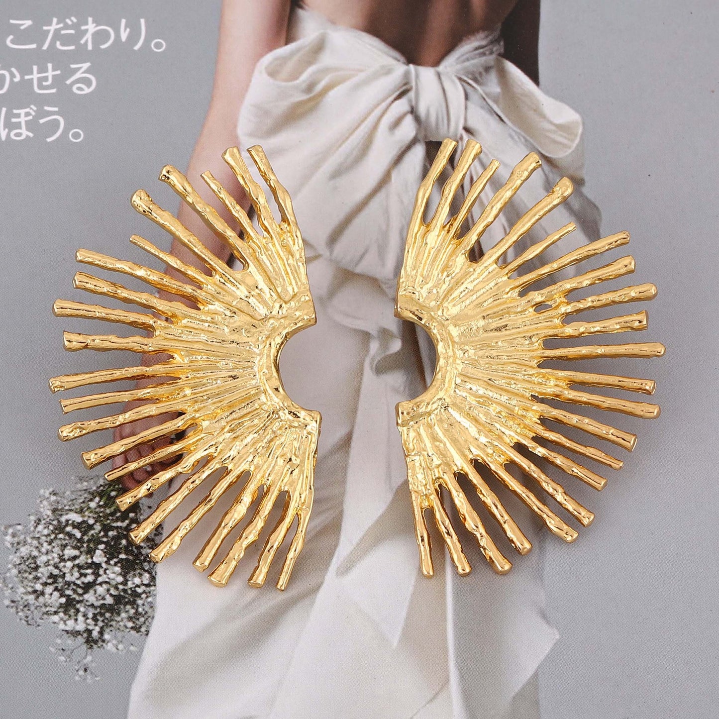 Elegantti Korvarengas jokaiseen tilaisuuteen