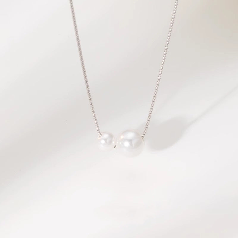 Herkkä käsityö Helmi Kaulakoru