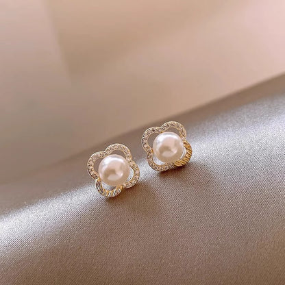 Romanttinen Helmi Korvarengas erityisiin hetkiin