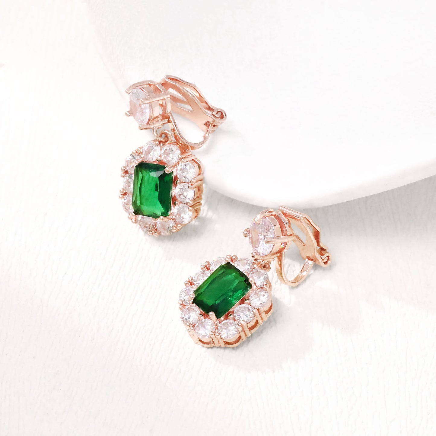 Herkkä käsityö Korvarengas