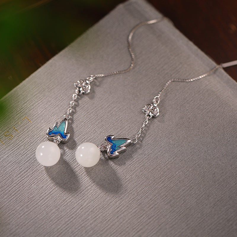 Elegantti Hopea Korvarengas jokaiseen tilaisuuteen