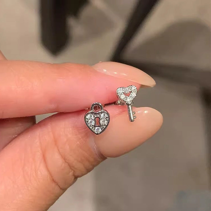 Hurmaava Koru jokaiseen tilaisuuteen