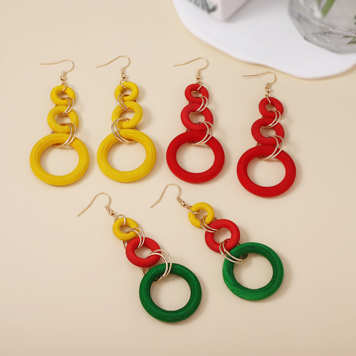 Käsintehty vintage Korvarengas