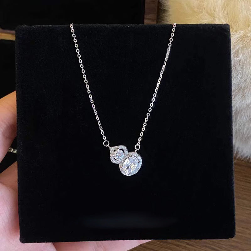 Herkkä käsityö Kaulakoru