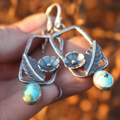 Klassinen Sormus ajattomalla viehätyksellä