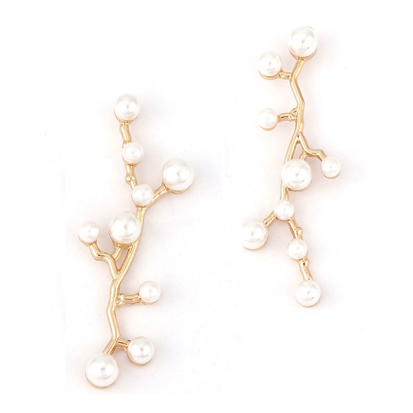 Klassinen Helmi Korvarengas ajattomalla viehätyksellä