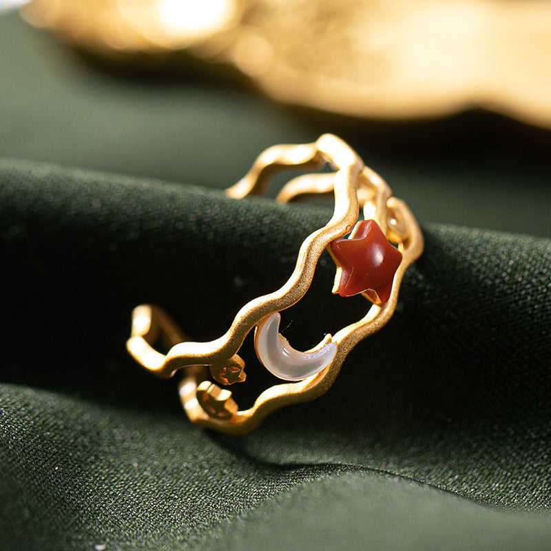 Elegantti Kulta Sormus jokaiseen tilaisuuteen