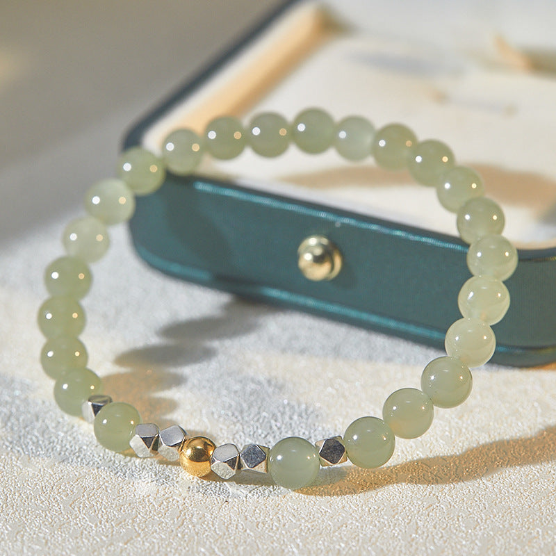 Romanttinen Hopea Rannekoru erityisiin hetkiin