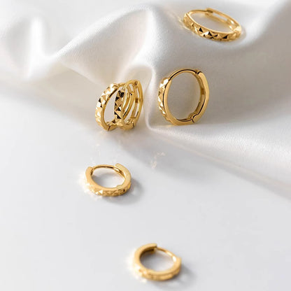 Hurmaava Koru jokaiseen tilaisuuteen