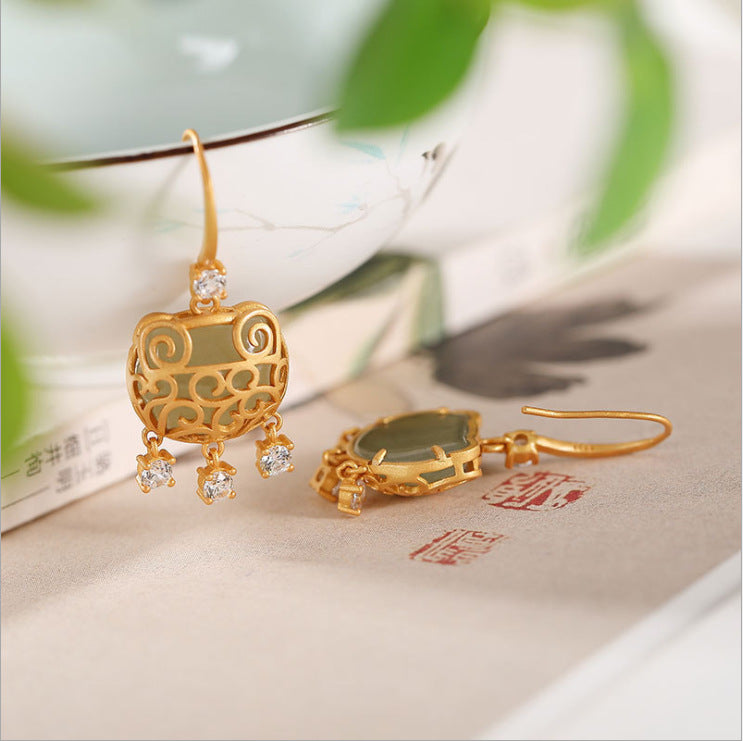 Hurmaava Kulta Korvarengas jokaiseen tilaisuuteen