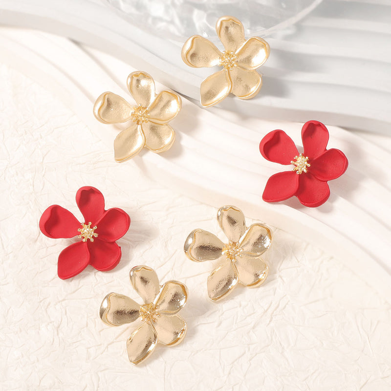 Klassinen Korvarengas ajattomalla viehätyksellä