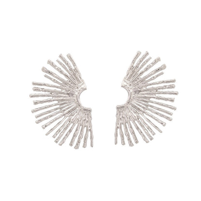 Elegantti Korvarengas jokaiseen tilaisuuteen