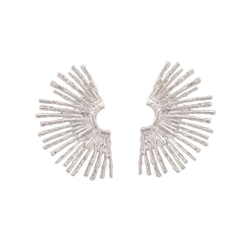 Elegantti Korvarengas jokaiseen tilaisuuteen