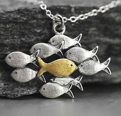 Elegantti Kulta Koru jokaiseen tilaisuuteen