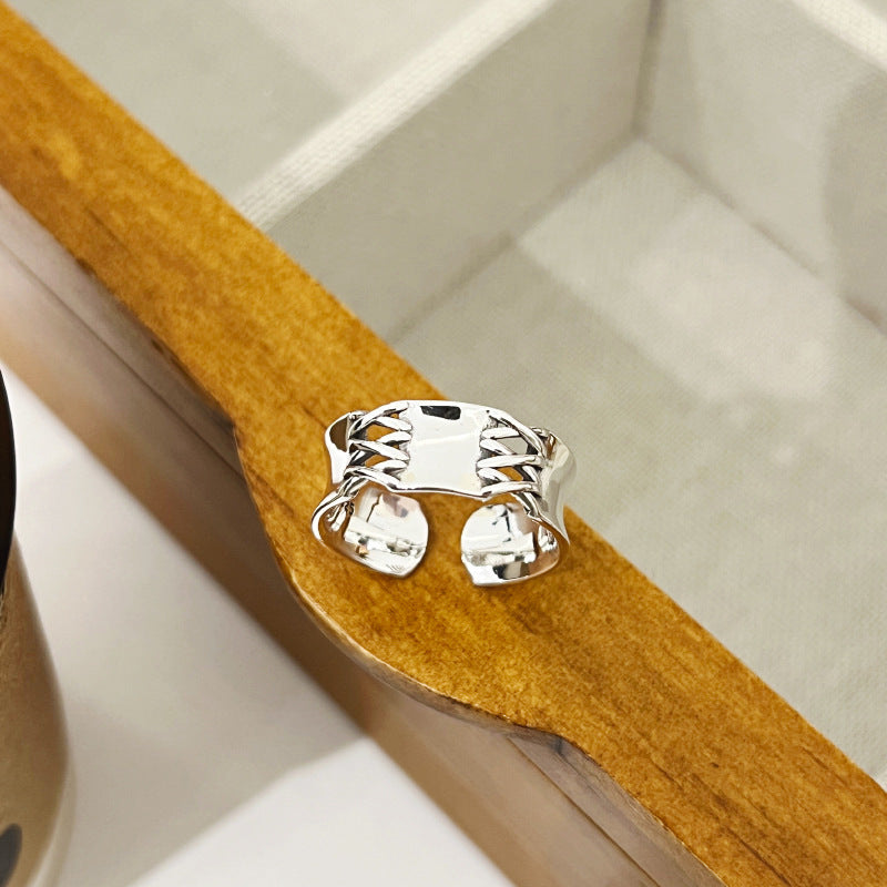 Elegantti Koru jokaiseen tilaisuuteen