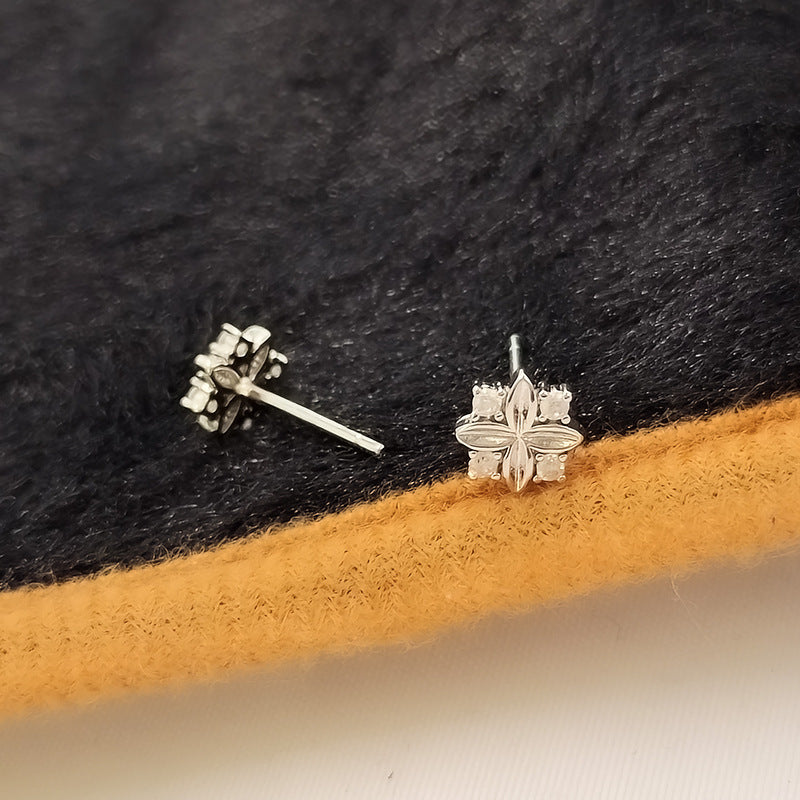 Hurmaava Koru jokaiseen tilaisuuteen