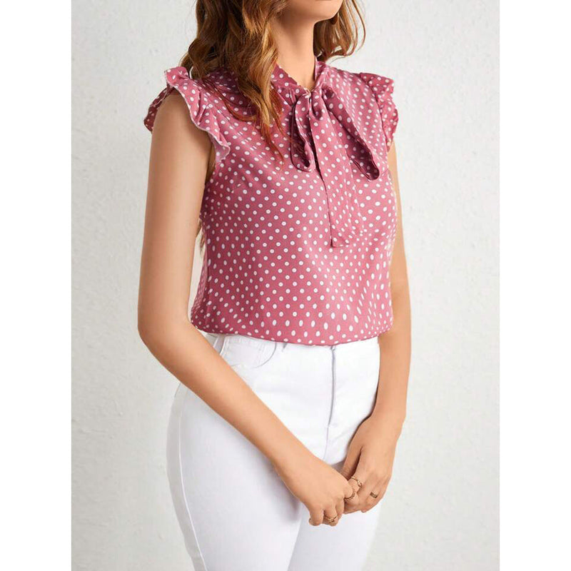 Beautifully Crafted Blouse in a Classic Style