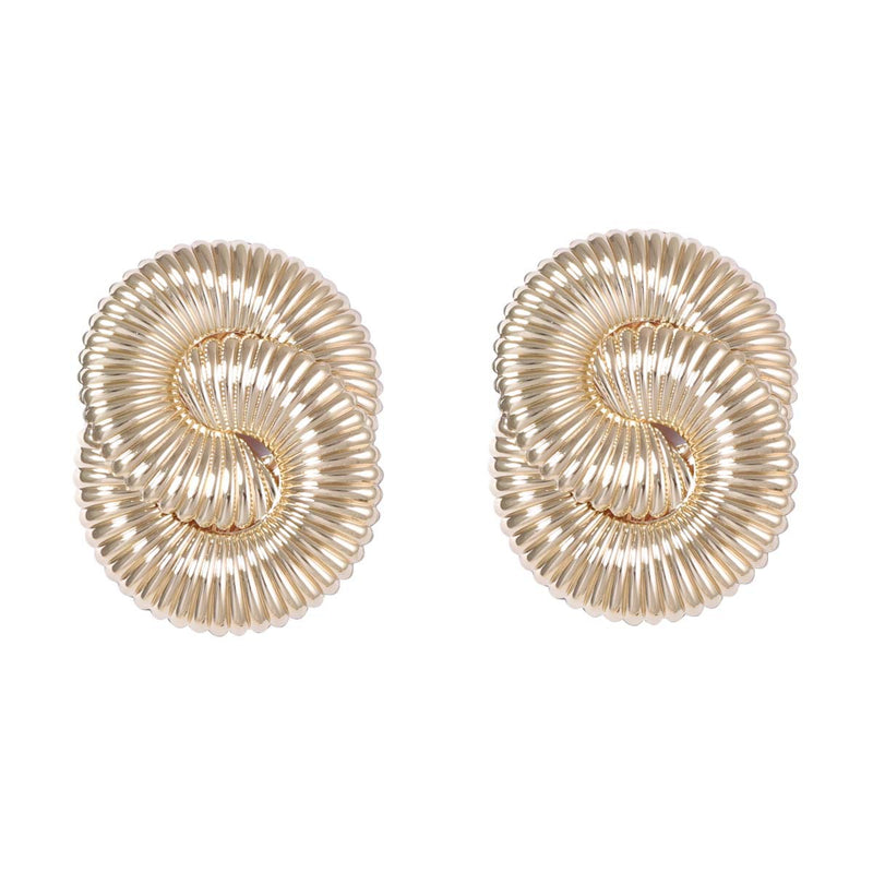 Klassinen Korvarengas ajattomalla viehätyksellä