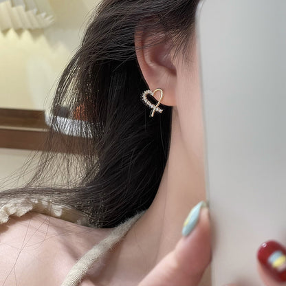 Hurmaava Korvarengas jokaiseen tilaisuuteen