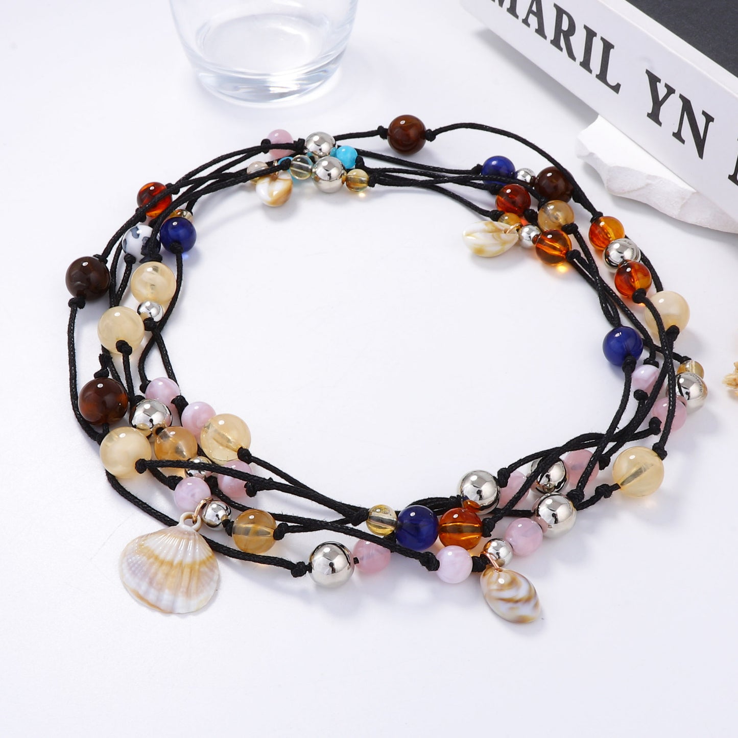 Elegantti Kaulakoru jokaiseen tilaisuuteen